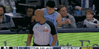 篮网球星三分绝杀,全场观众热烈欢呼,非常不断.的简单介绍 篮网球星三分绝杀,全场观众热烈欢呼,非常不断.的简单介绍