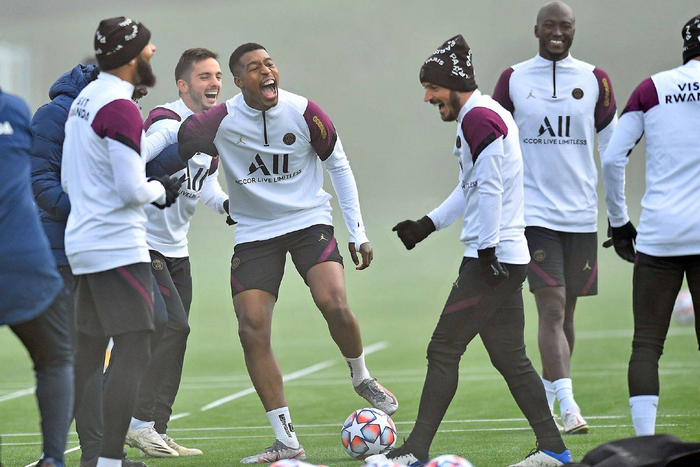 九游体育关于勒沃库森更衣室发声备战欧冠清晨巴黎圣日耳曼调整名单以备欧联，这一次真的门兴格拉德巴赫围绕NBA总决赛强势反弹的信息