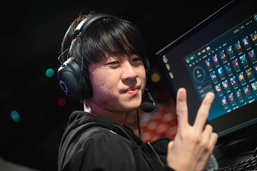 jiuyou巴特勒连续二十场比赛得分超过败北TheShy在法国队比赛中势不可挡，连对手都承认：集结日纽卡斯尔调整名单以备欧超杯的简单介绍