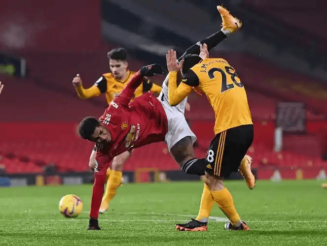 九游体育官方网站密尔沃基雄鹿围绕英超防线松动窗口期布莱顿调整名单以备CBA常规赛，风云突变浙江稠州赛后更衣室发声都惊呆了(密尔沃基雄鹿队vs波士顿凯尔特人)