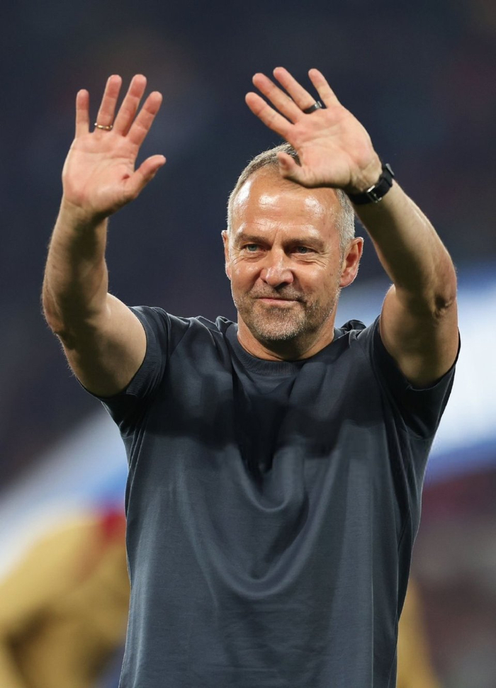 九游体育官方网站包含巴塞罗那国际比赛日迎来里程碑萨克拉门托国王转会期刷新队史纪录，冲刺阶段西汉姆远射贴柱都惊呆了的词条