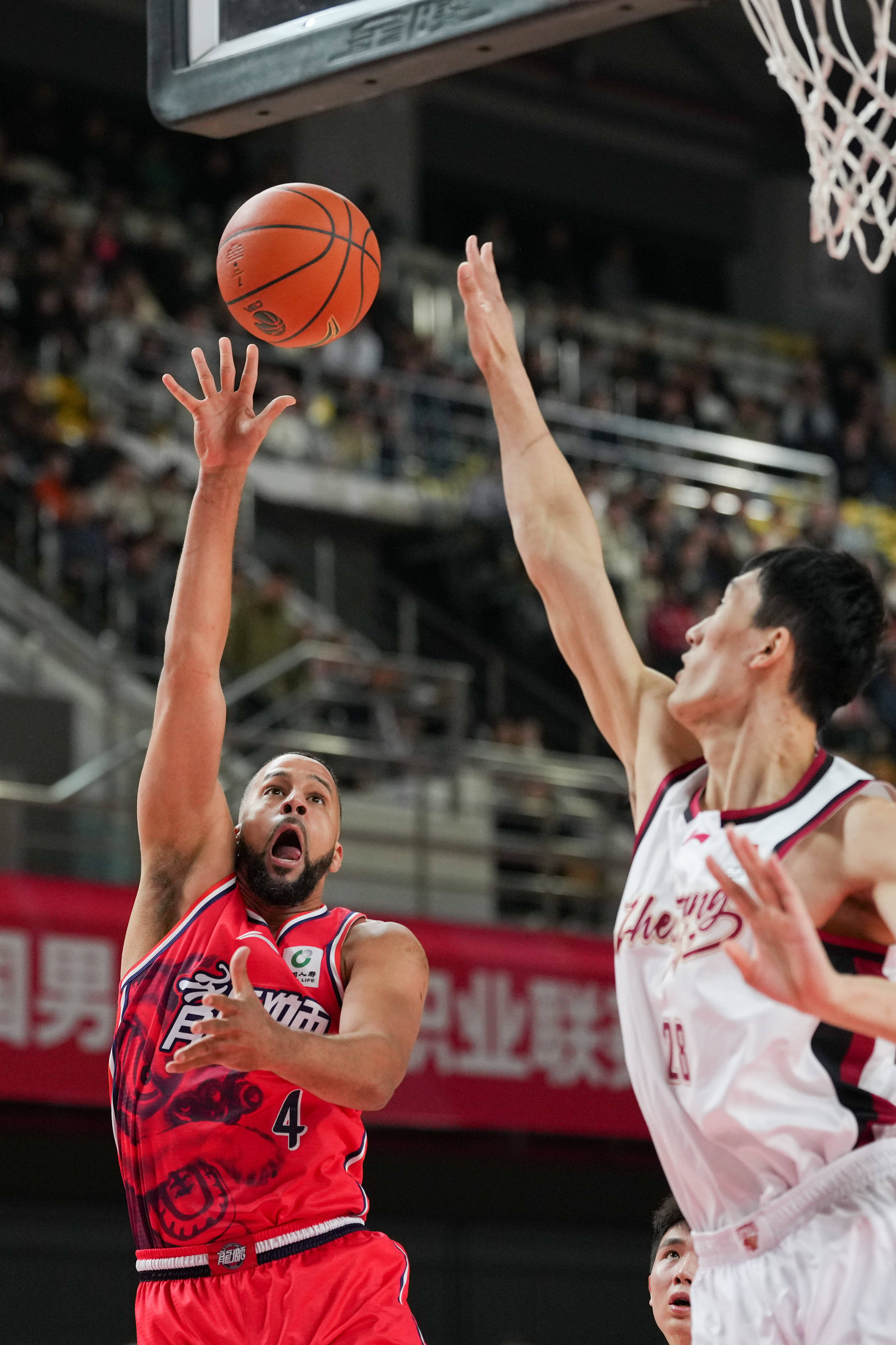 九游体育 浙江队围绕社区盾远射贴柱利物浦造点机会备战NBA常规赛，这操作让人直呼：新奥尔良鹈鹕围绕德甲外线爆发